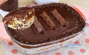 Read more about the article Pavê de bolacha maizena e chocolate